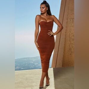 EUC Oh Polly Drop A Bombshell Ruched Midaxi Dress in Rust size 4